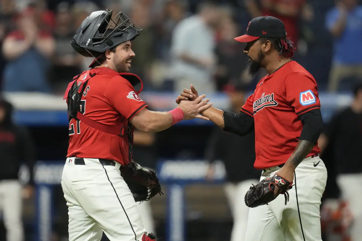 Twins Guardians Baseball