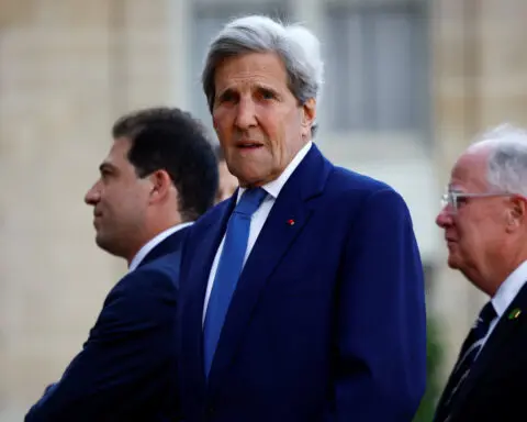 Former US Secretary Kerry calls for new trade rules, cooperation with China on climate