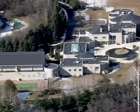 What does pending sale of Michael Jordan's Illinois mansion mean for average Joe?