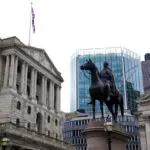 Bank of England hold rates, extends bond reduction plan