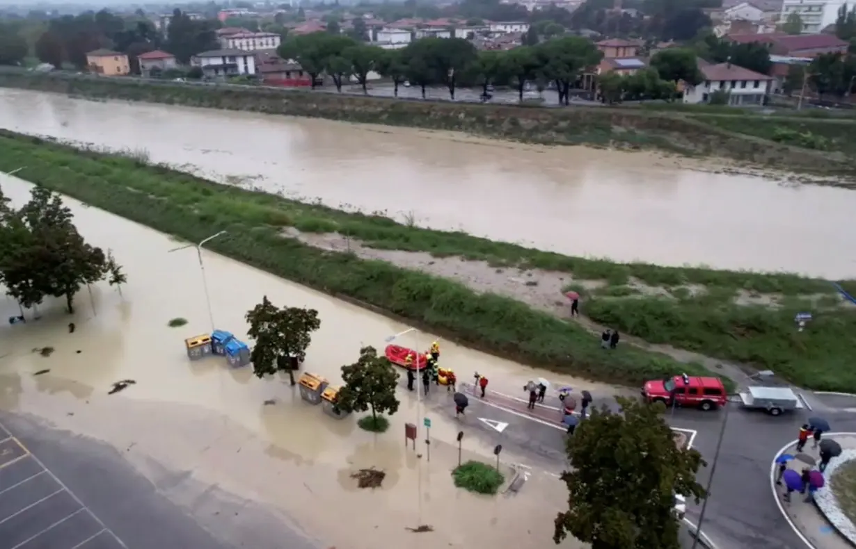 Severe weather triggers floods in Italy's Emilia-Romagna