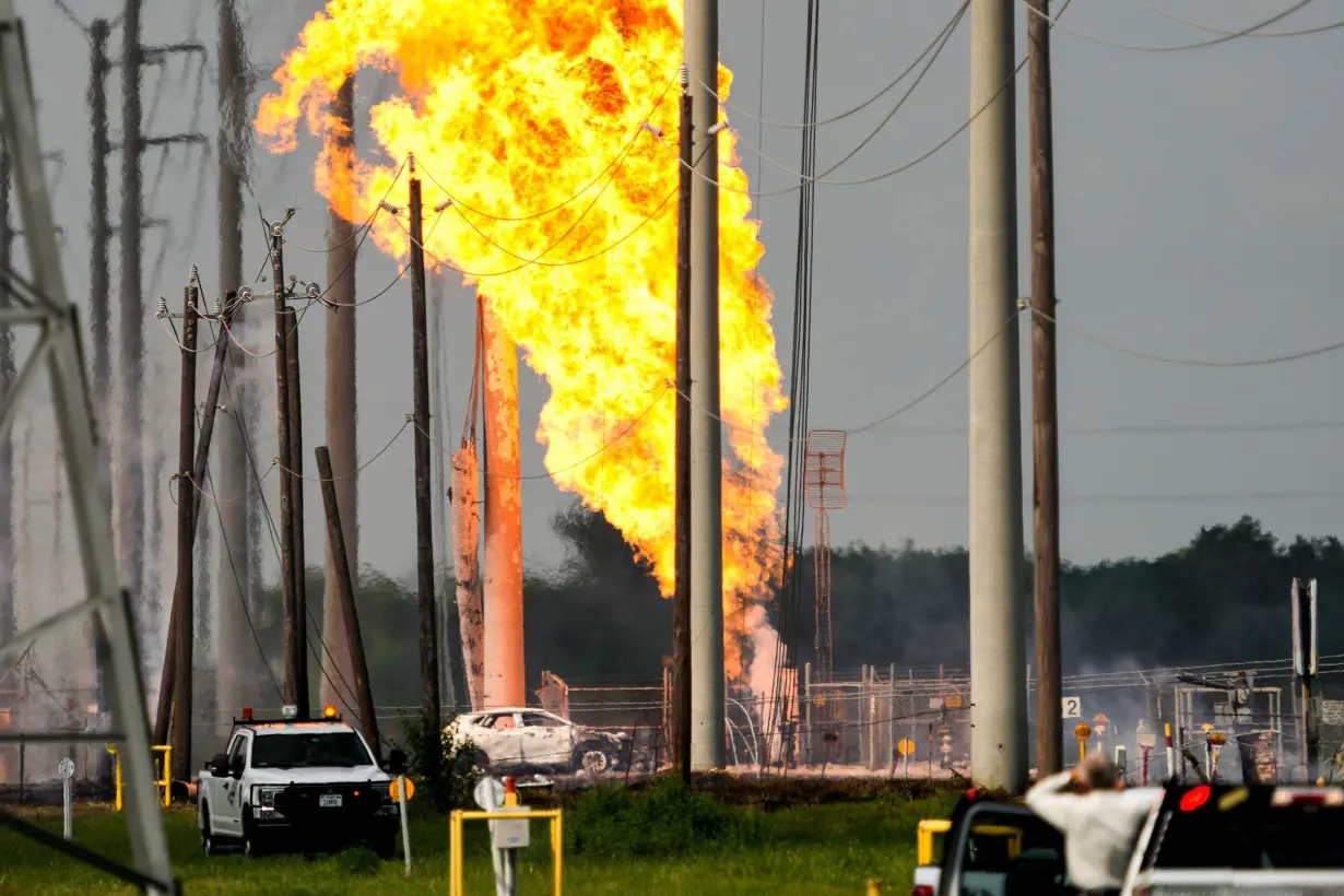 Human remains recovered from vehicle that slammed into Houston-area pipeline, causing explosion