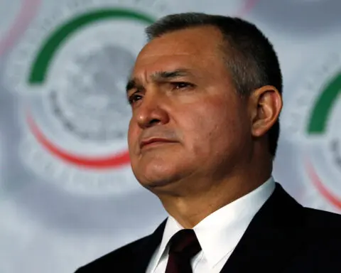 Mexico ex-drug czar deserves life in prison for bribery, US says