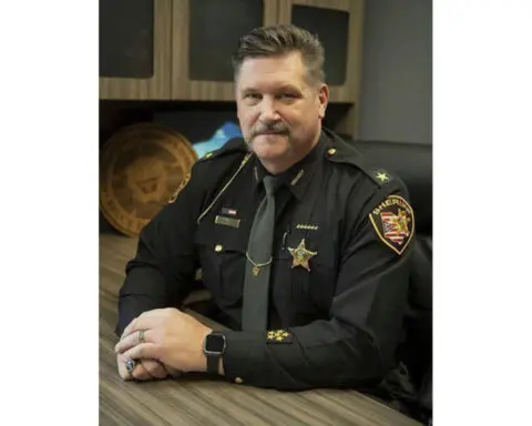 Ohio sheriff condemned for saying people with Harris yard signs should have their addresses recorded