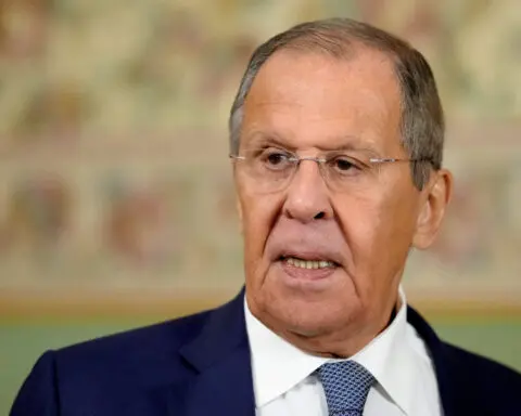 Lavrov vows Russia to defend its Arctic interests