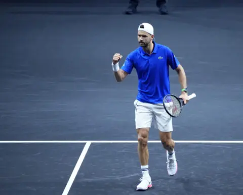 Laver Cup is 2-2 after Fritz and Shelton win doubles from Alcaraz and Zverev