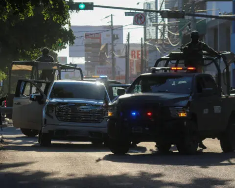 More than 100 killed or missing as Sinaloa Cartel war rages in Mexico