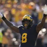 Mullings' 2nd TD with 37 seconds left lifts No. 18 Michigan to 27-24 win over No. 11 USC