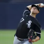 White Sox lose 119th game to tie the AL record as the Padres win 6-2 behind 3 home runs