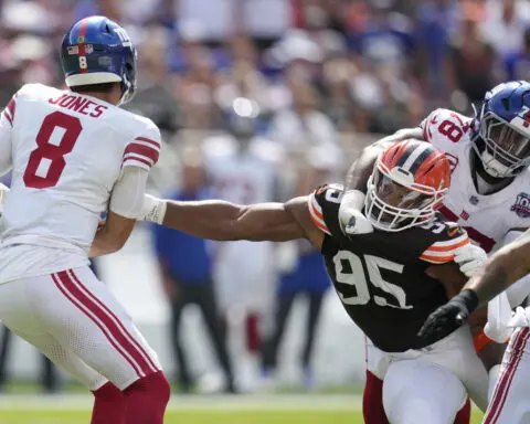 Browns defensive end Myles Garrett to undergo MRI on foot after struggling in loss to Giants