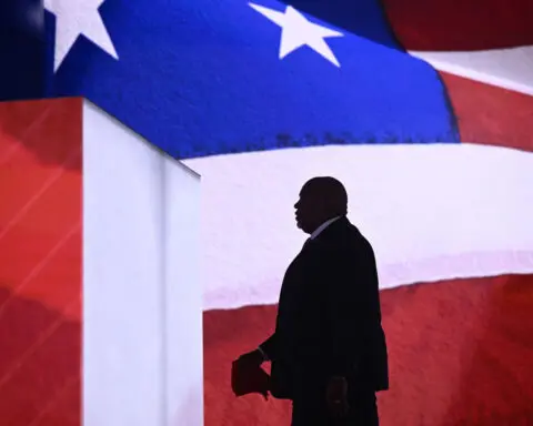 Several senior campaign officials for Mark Robinson step down in wake of CNN report