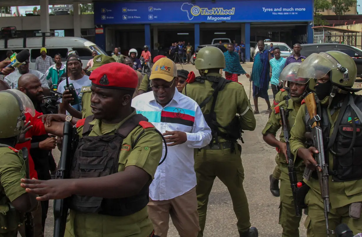 Tanzania's main opposition party CHADEMA's chairman Freeman Mbowe detained in Dar es Salaam