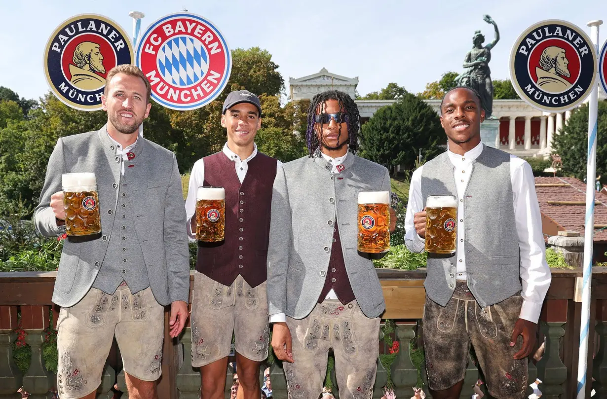 Bayern's players enjoyed the Oktoberfest traditions.