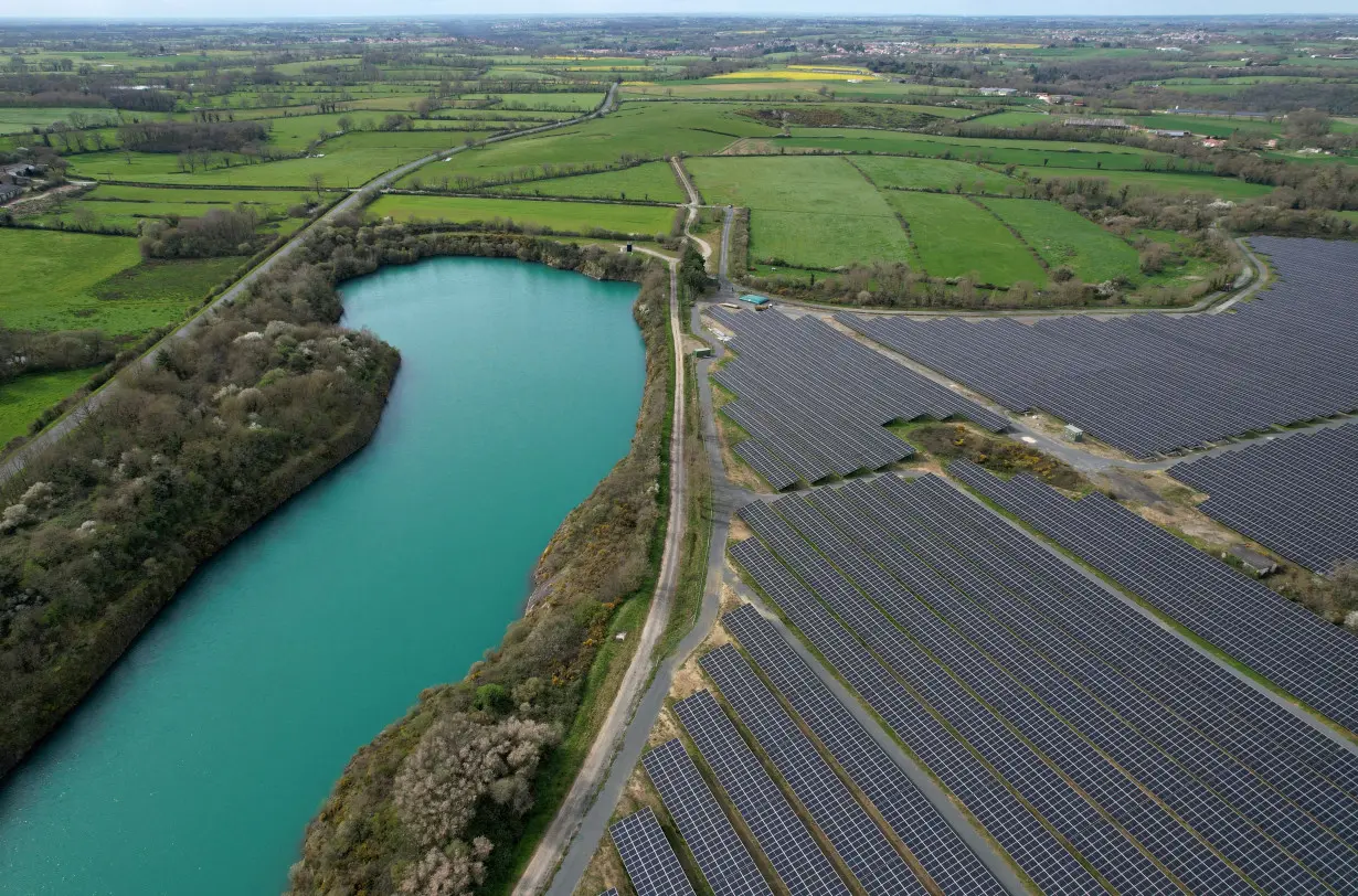 Solar energy farm in Sevremoine