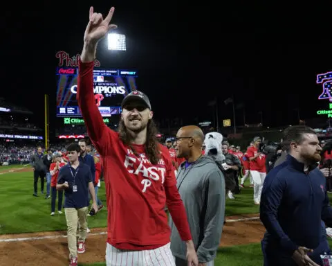 Philadelphia Phillies clinch 1st NL East title since 2011