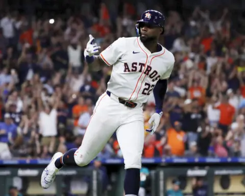 Astros overcome terrible start to clinch 4th straight AL West title