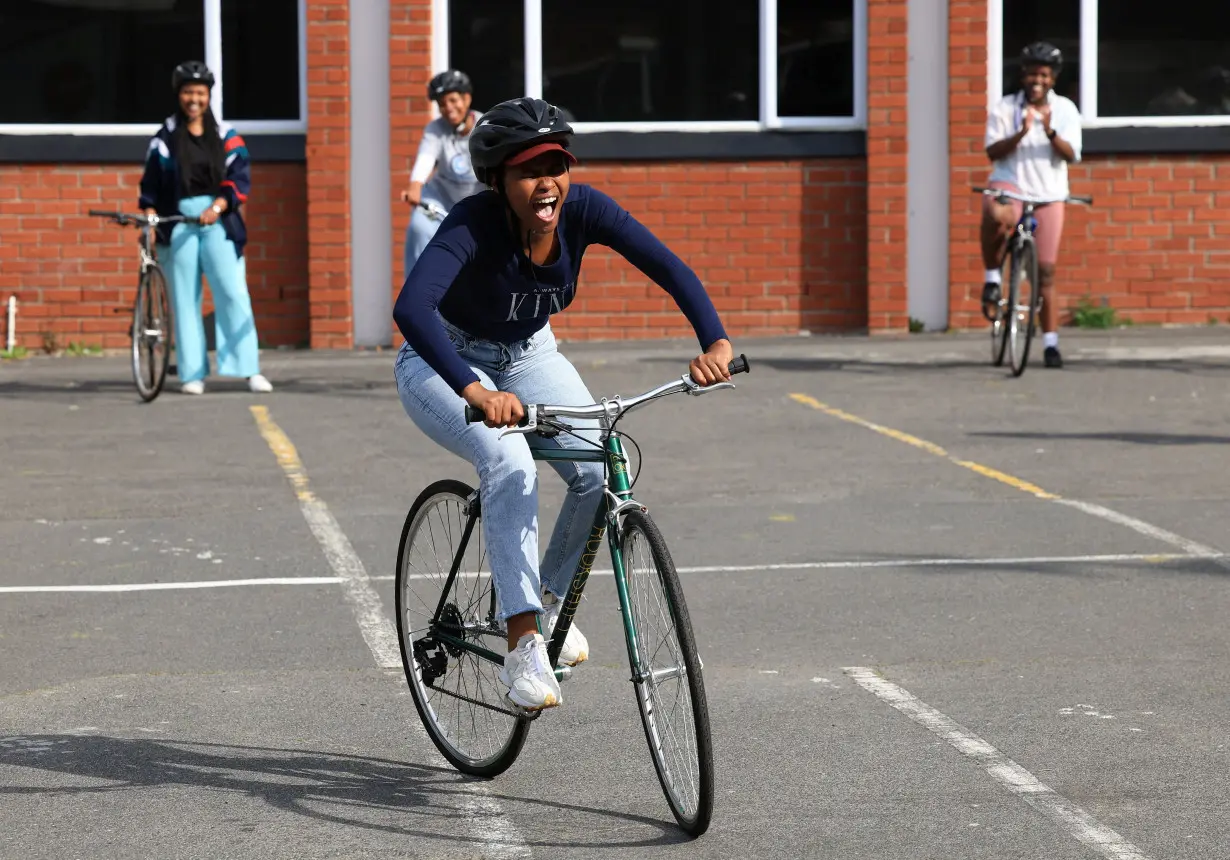 Cape Town's bicycle mayor helps township girls embrace cycling