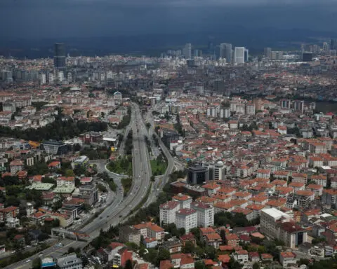 Turkish households see inflation at 71.6% in 12 months, cenbank says
