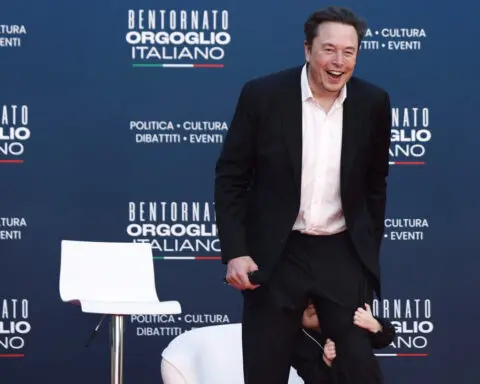 Elon Musk says he is not having affair with Italy's Meloni after mutual praise at gala