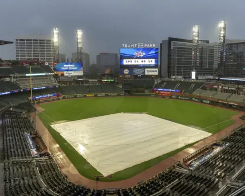 Mets and Braves to play doubleheader on Monday after forecast washes out rest of pivotal series