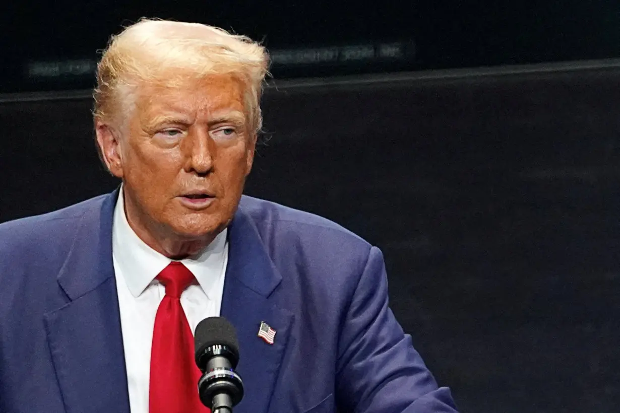 FILE PHOTO: Former U.S. President Donald Trump holds a campaign event at the Johnny Mercer Theatre Civic Center in Savannah