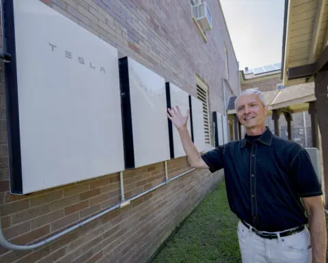 Climate solution: In the swelter of hurricane blackouts, some churches stay cool on clean power