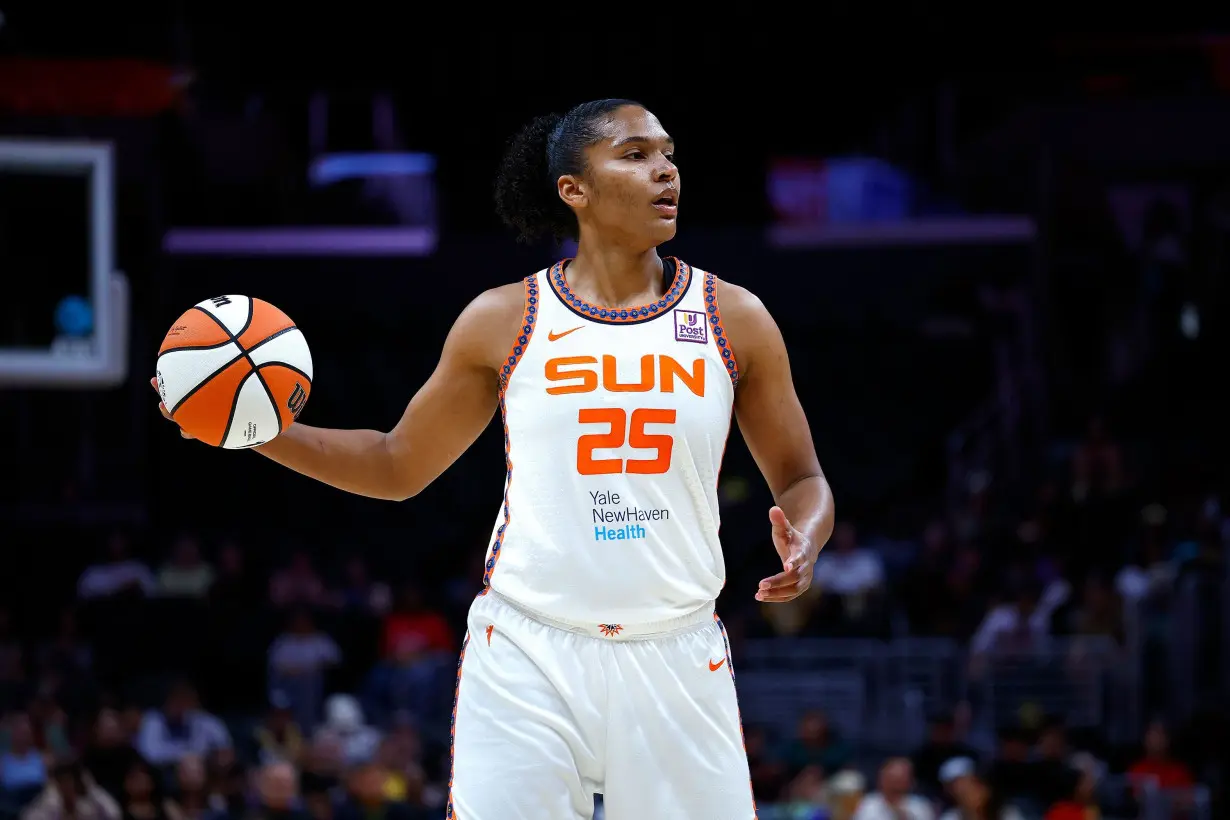 After big playoff win, Connecticut Sun forward Alyssa Thomas condemns racist comments directed at players