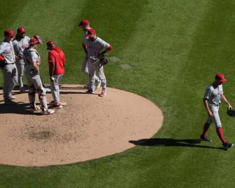 White Sox stay at 120 losses as Flexen shines in 7-0 victory over Angels