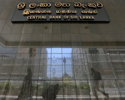 Sri Lanka holds rates steady, sees rosy inflation, growth outlook