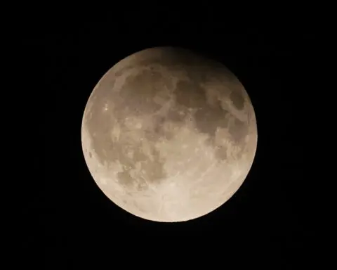 Earth will have a temporary 'mini moon' for two months
