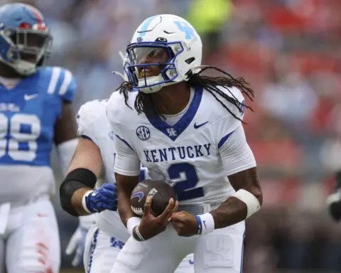 Kentucky upsets No. 6 Mississippi 20-17 with late TD and missed FG by Rebels in final minute