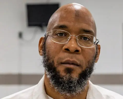 Missouri executes man despite legal questions