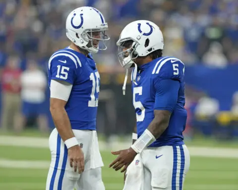 Joe Flacco relieves injured Anthony Richardson and helps Colts hold off Steelers 27-24