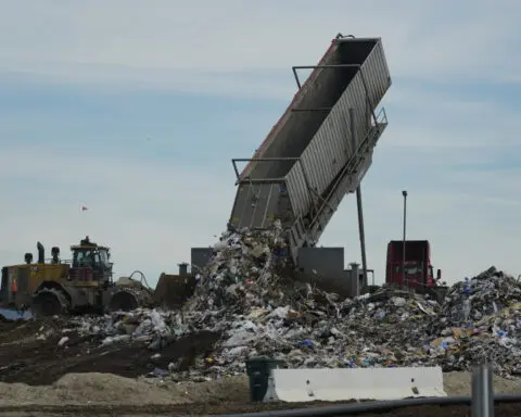 Cutting food waste would lower emissions, but so far only one state has done it