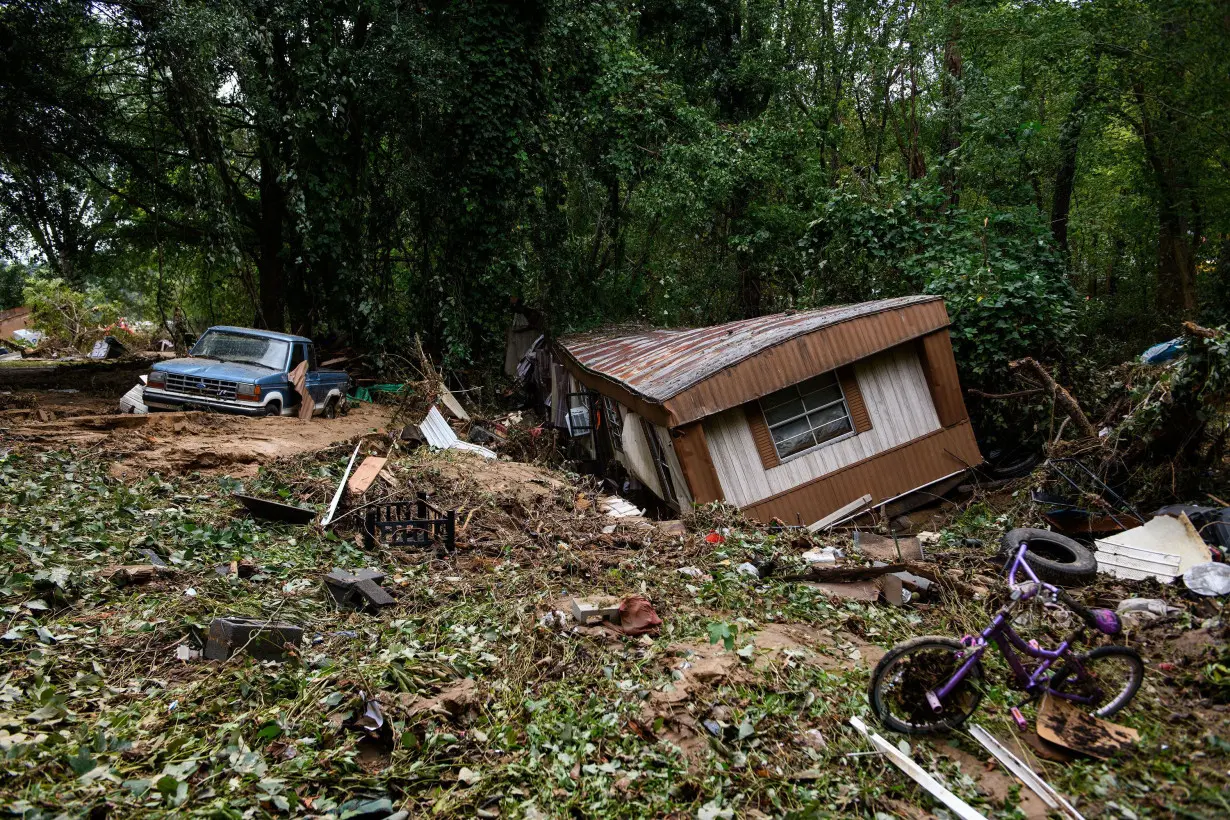 Hurricane Helene hampers early voting efforts in North Carolina