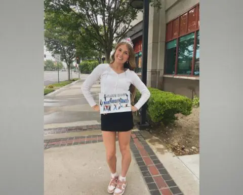 Viral cheerleader's sudden death stuns TV audience
