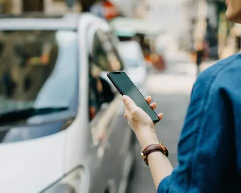 $100 a day to get to work? L.A. woman's viral video causes online debate