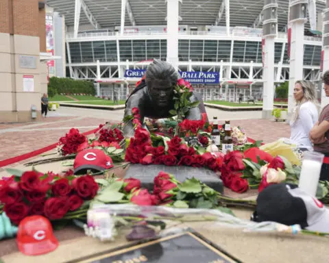 Pete Rose found home in Las Vegas before nation began to embrace sports betting