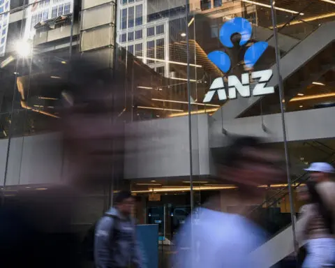 Australian court upholds ruling against ANZ in $2.5 billion share issue case