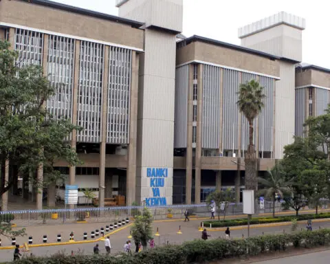 Kenya's central bank should start cutting lending rate, finance minister says