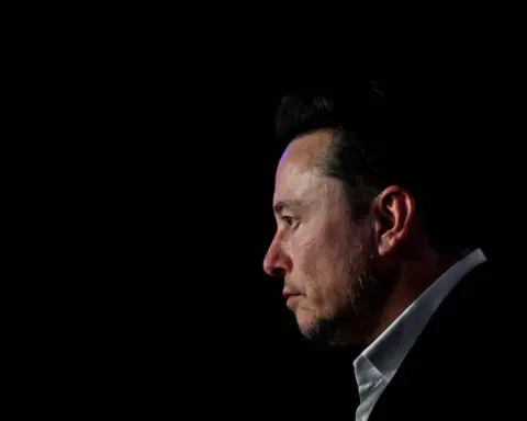 Elon Musk’s X is worth nearly 80% less than when he bought it, Fidelity estimates