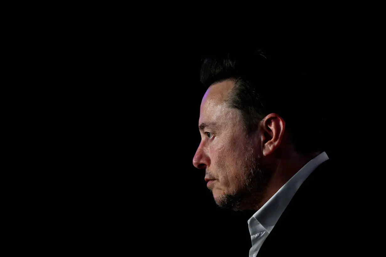 Elon Musk's X is worth nearly 80% less than when he bought it, Fidelity estimates