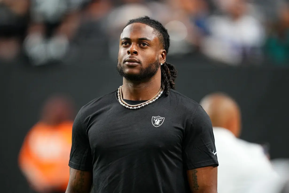 Las Vegas Raiders star receiver Davante Adams requests trade, per multiple reports