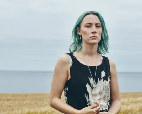 Saoirse Ronan felt happy and settled. That's why she could play an alcoholic in 'The Outrun'