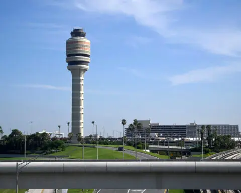 Certain college grads can now be air traffic controllers immediately