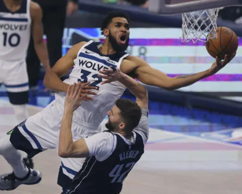 Knicks add Karl-Anthony Towns from Timberwolves after completing three-team trade with Hornets