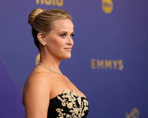 Reese Witherspoon is breaking into thriller writing with the help of Harlan Coben