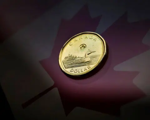 Canadian dollar expected to strengthen in 2025 as rate cuts boost economy: Reuters poll