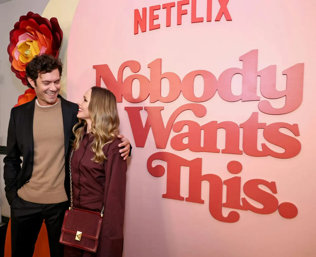 In ‘Nobody Wants This,’ rom-com gets century-old tropes with a new twist – the cute rabbi