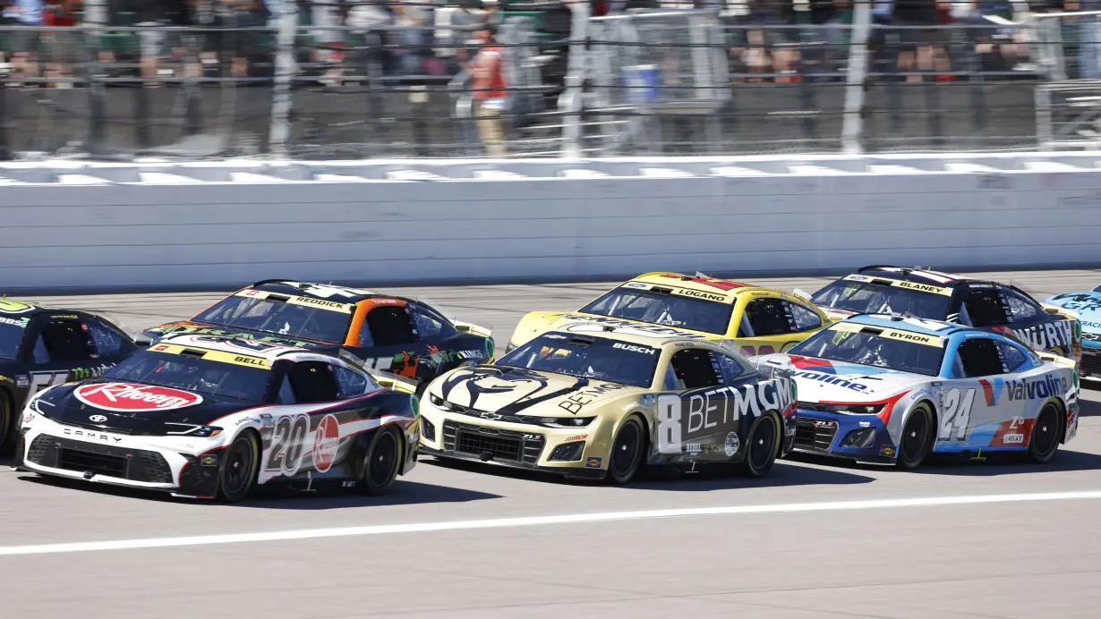 NASCAR Kansas Auto Racing